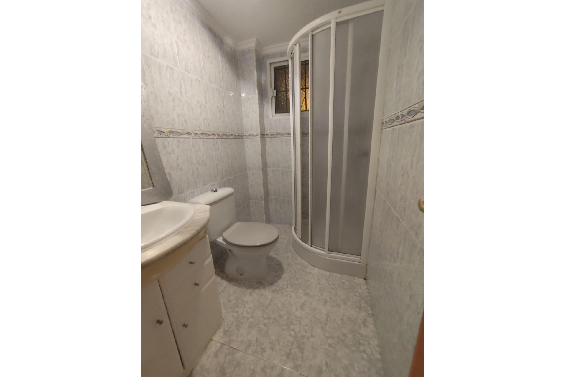 Resale - Apartment - Torrevieja - El chaparral