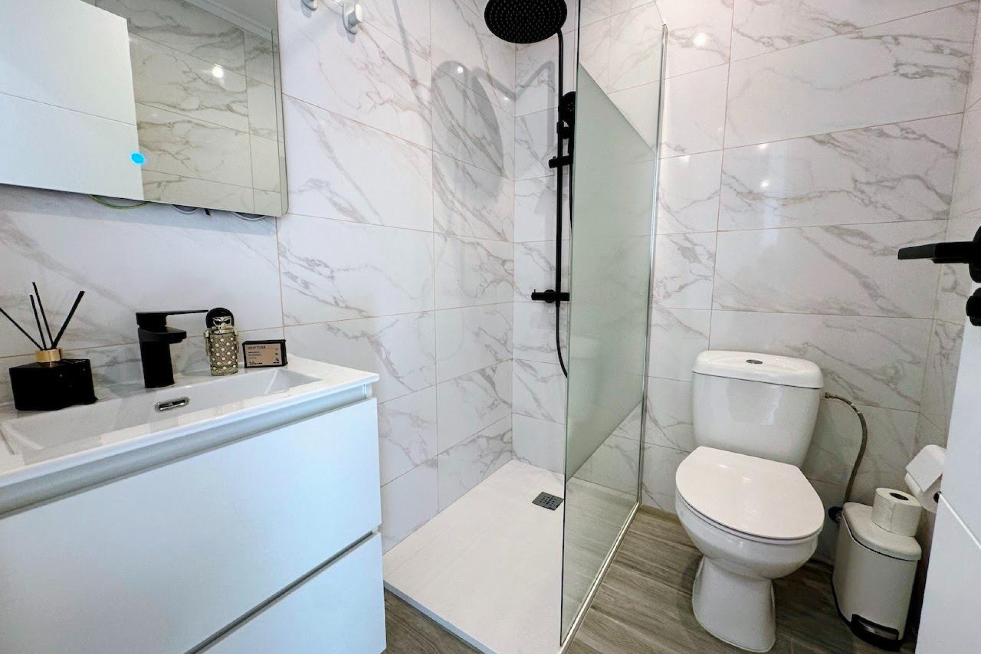 Resale - Apartment - Torrevieja - El limonar