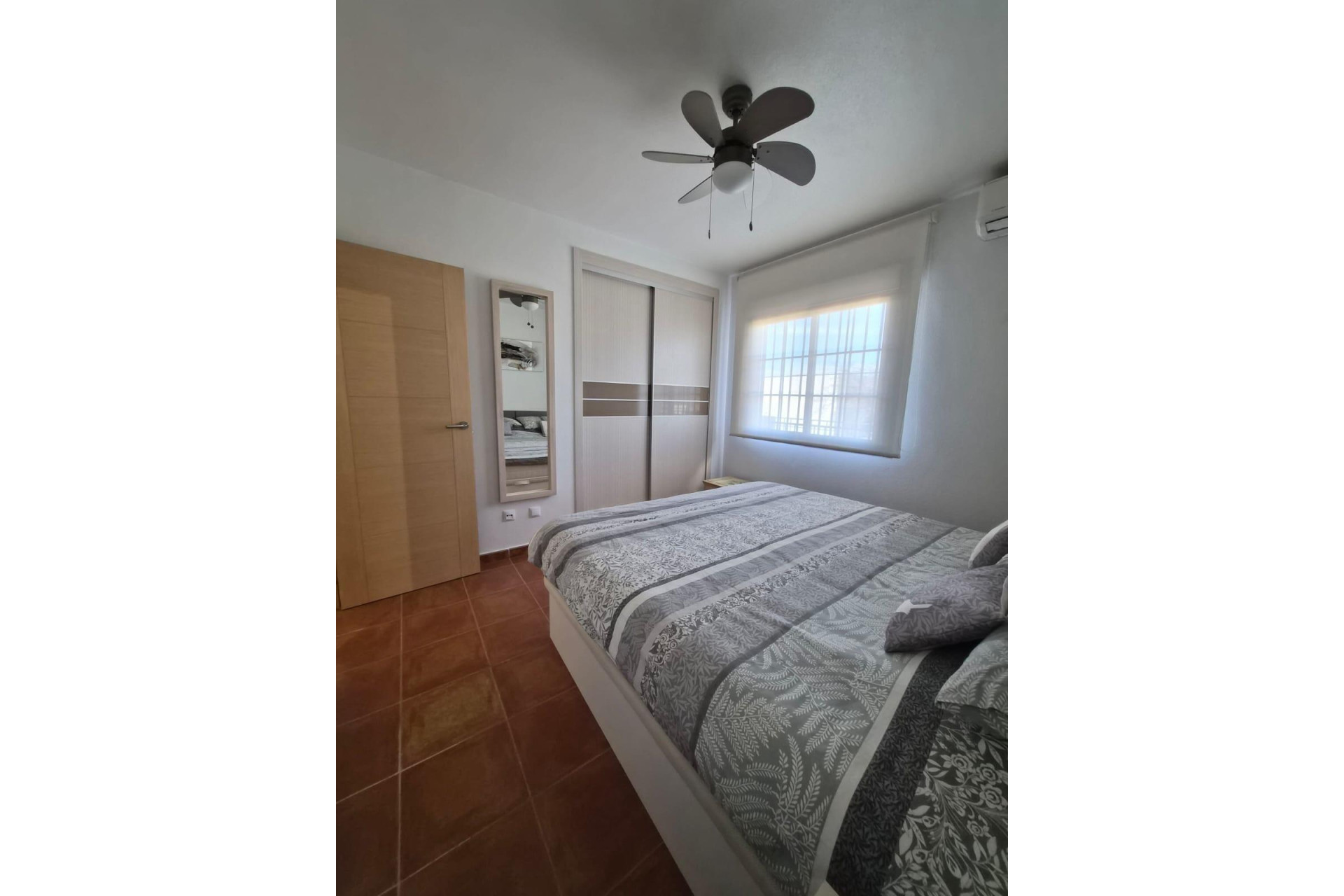 Resale - Apartment - Torrevieja - El limonar