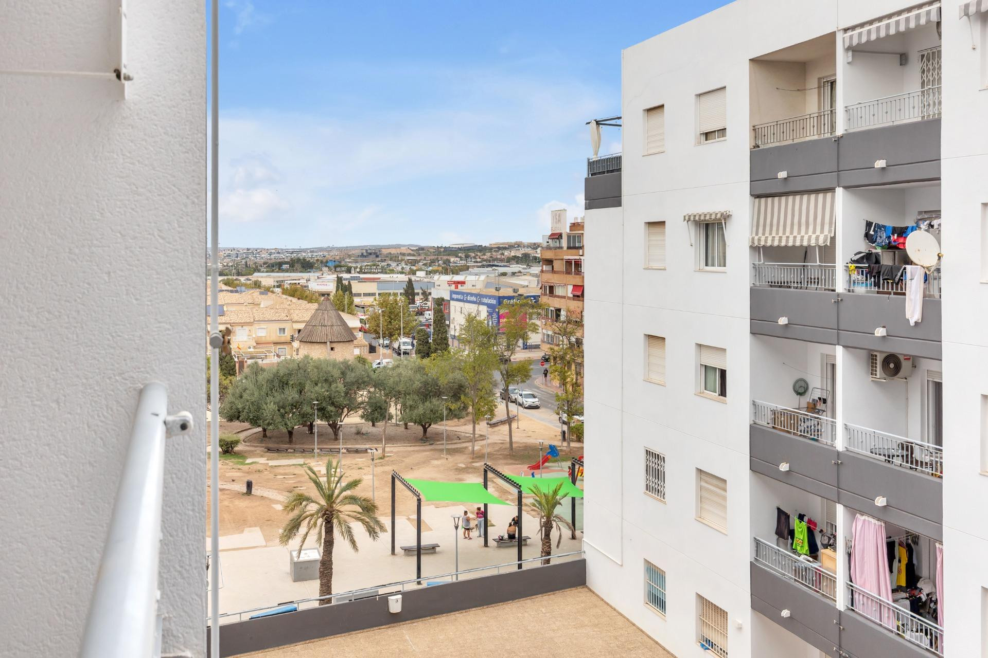 Resale - Apartment - Torrevieja - El molino