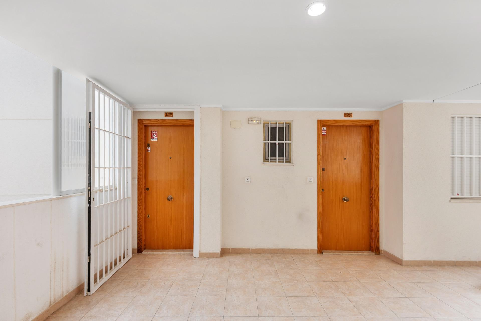Resale - Apartment - Torrevieja - El molino