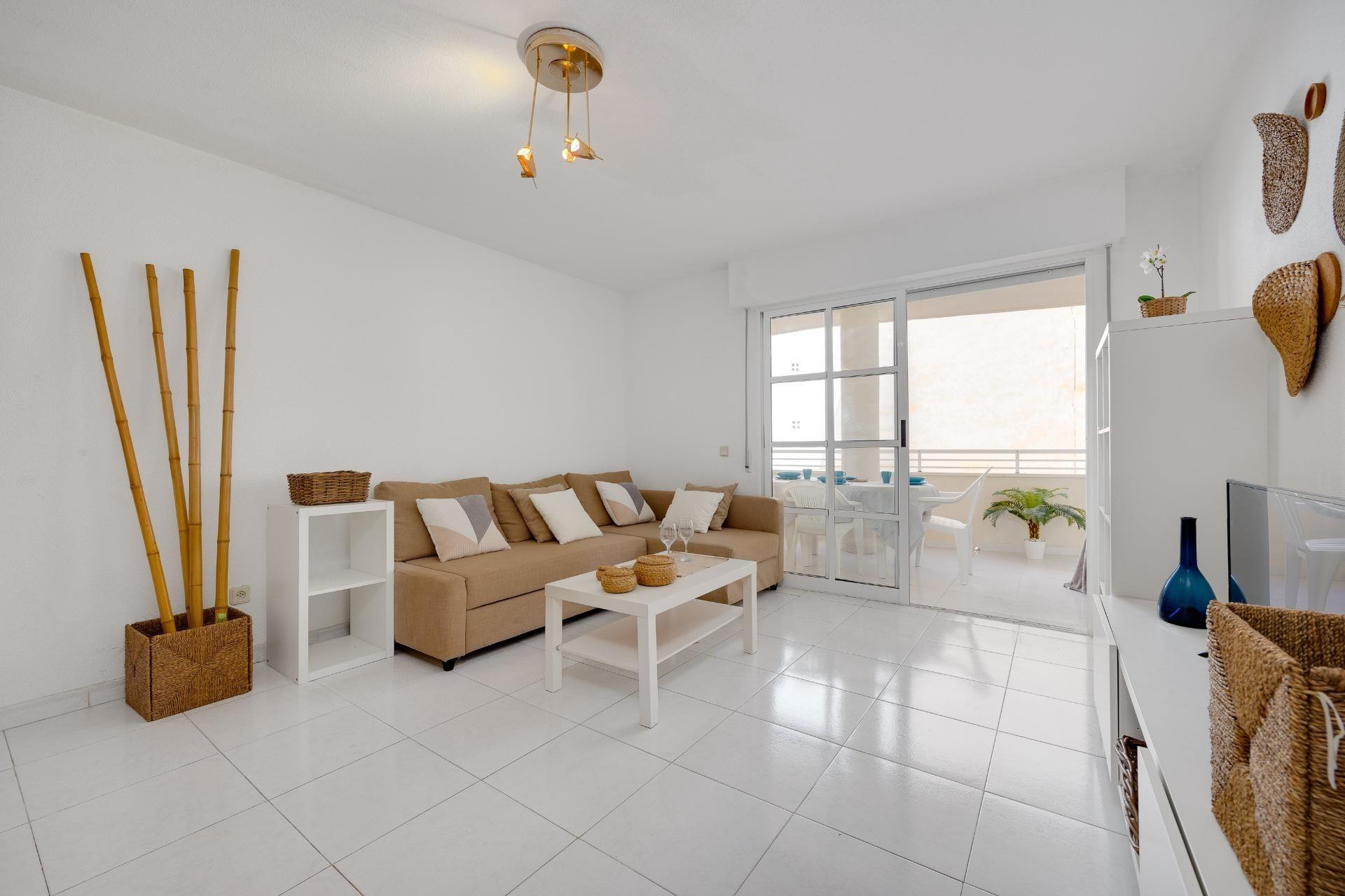 Resale - Apartment - Torrevieja - Estacion de autobuses