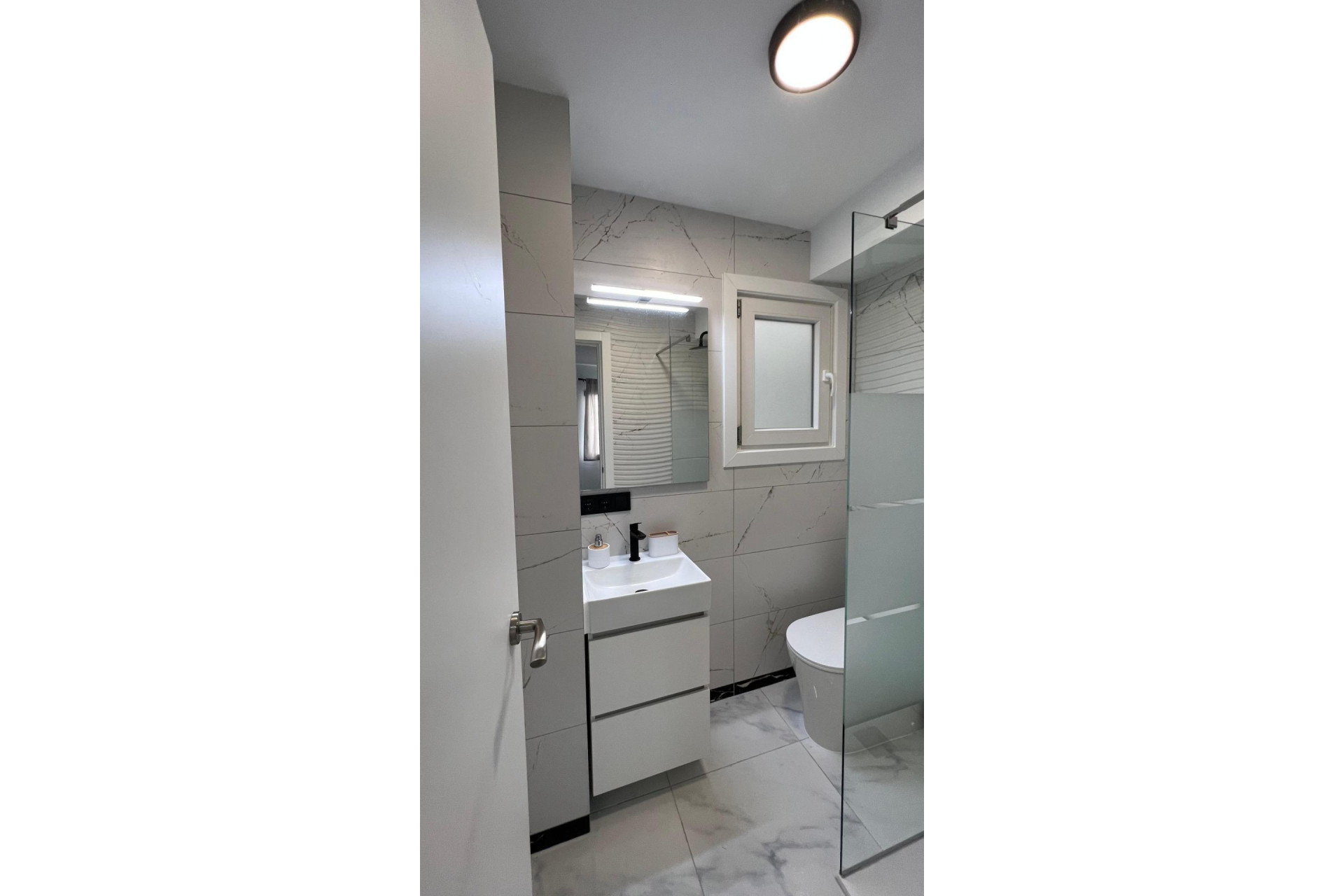 Resale - Apartment - Torrevieja - Estacion de autobuses