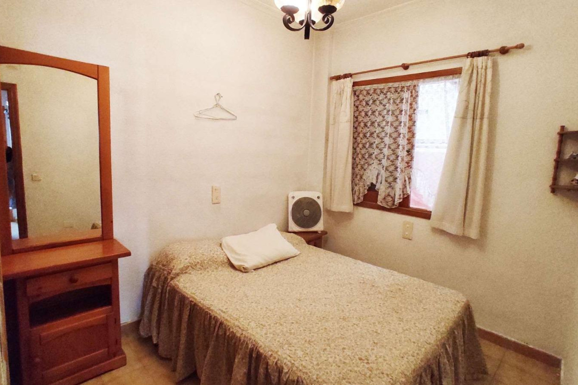 Resale - Apartment - Torrevieja - Estacion de autobuses