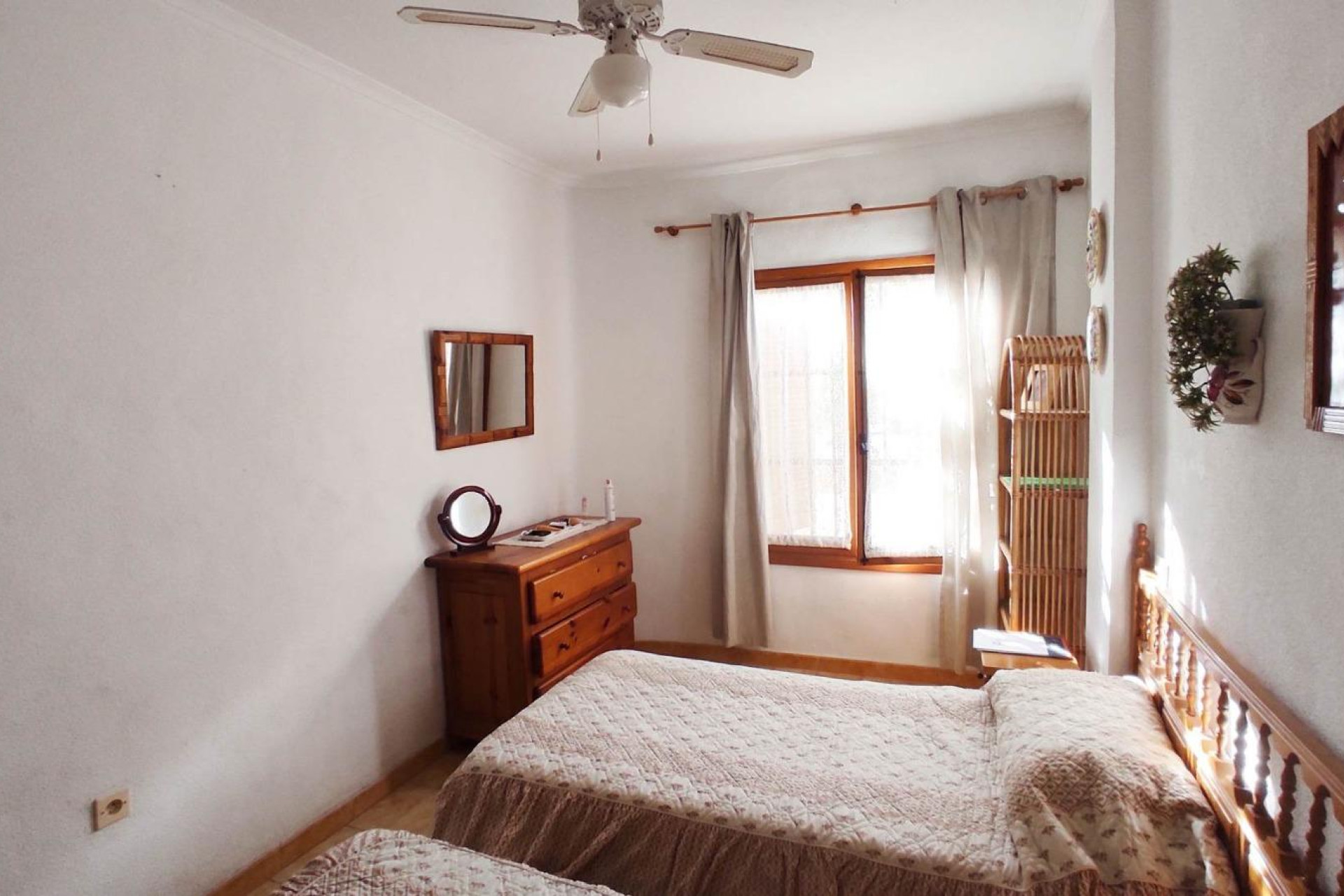 Resale - Apartment - Torrevieja - Estacion de autobuses