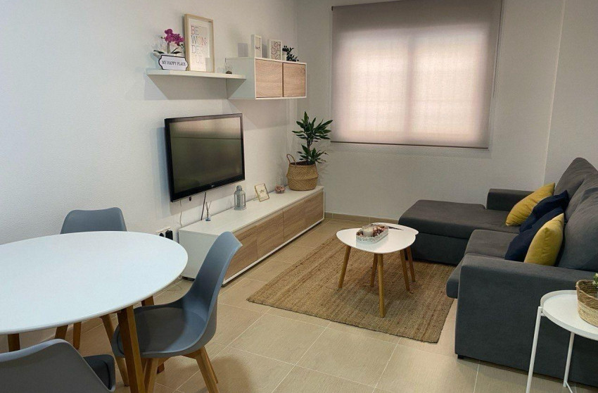 Resale - Apartment - Torrevieja - Estacion de autobuses