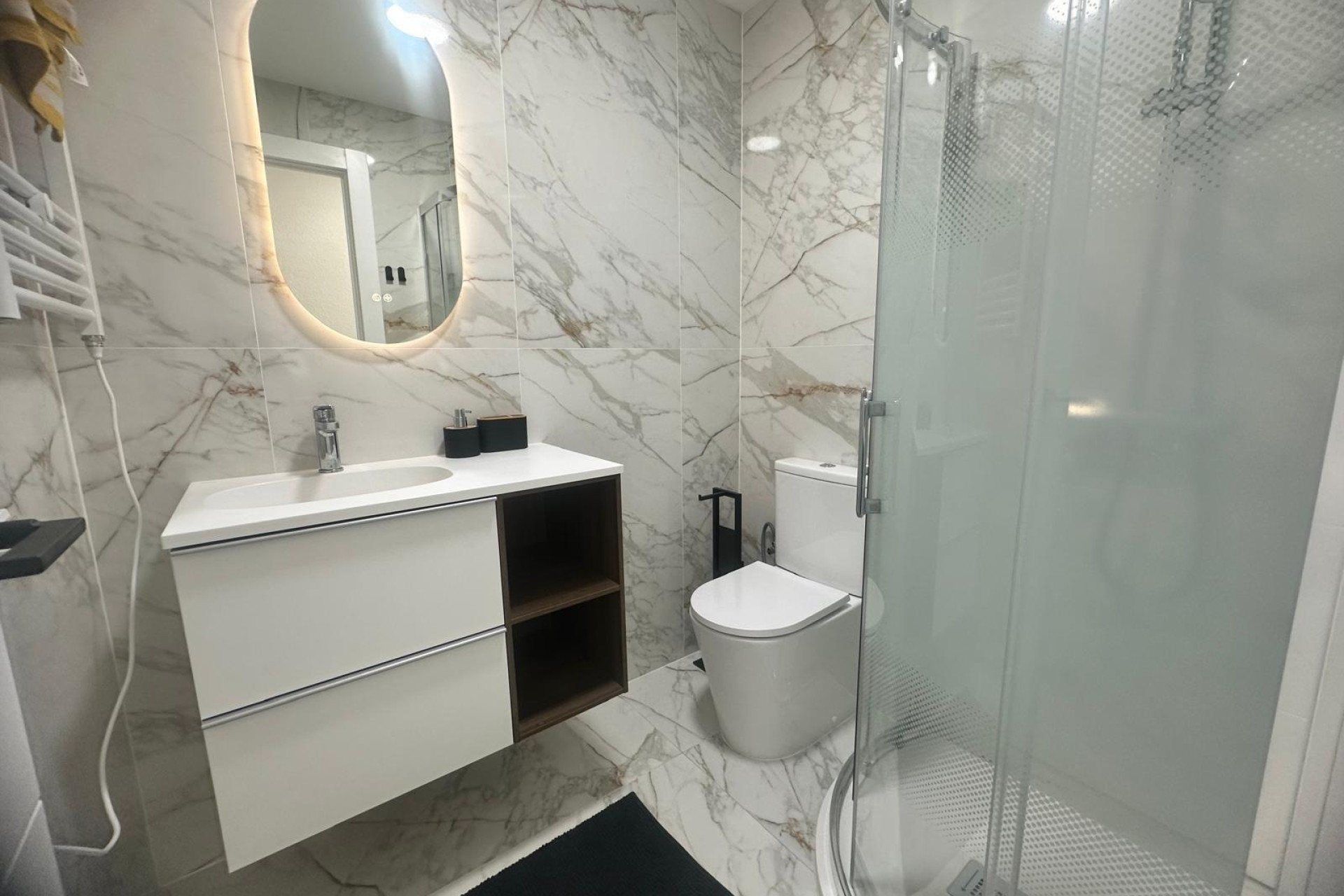 Resale - Apartment - Torrevieja - Estacion de autobuses