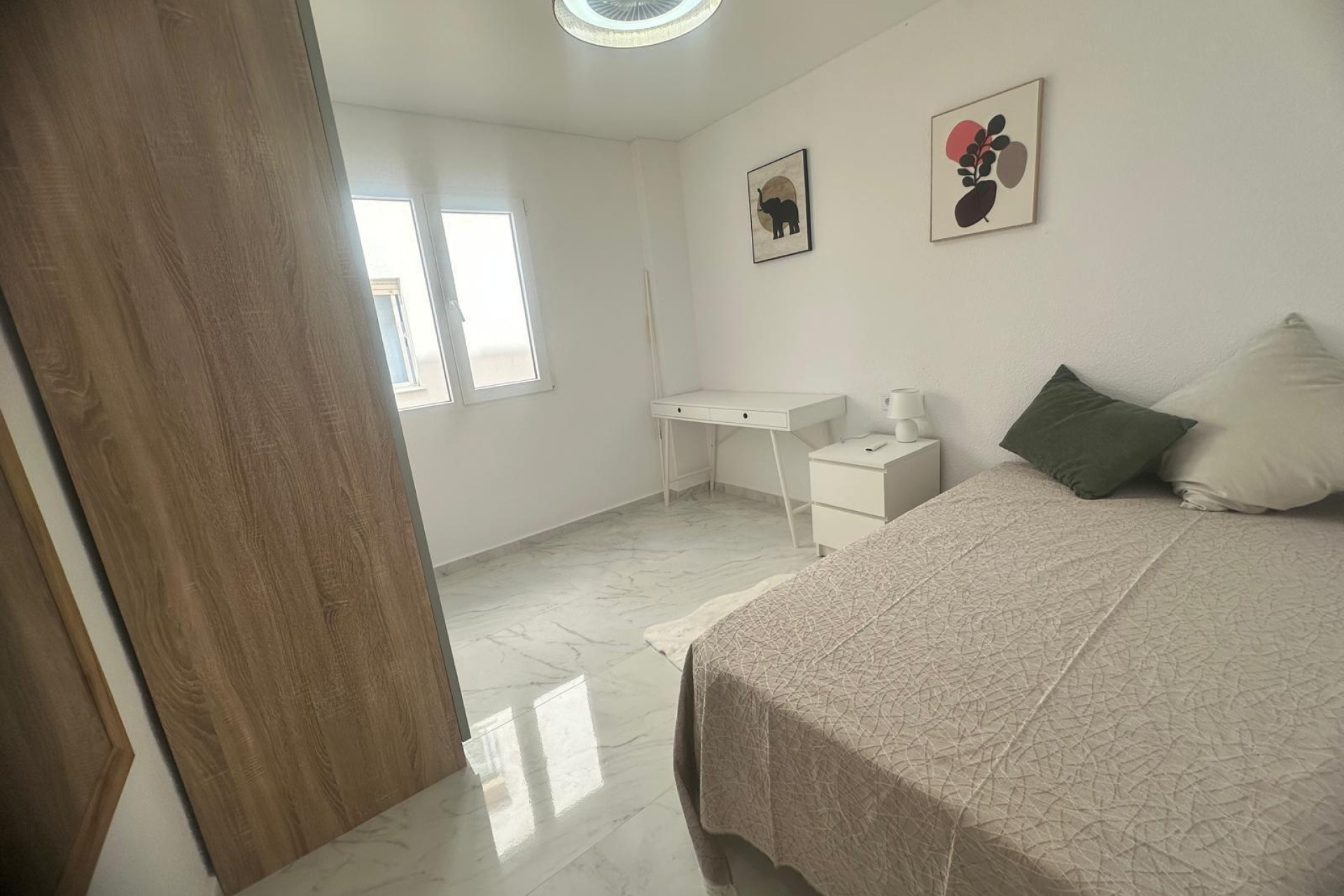 Resale - Apartment - Torrevieja - Estacion de autobuses