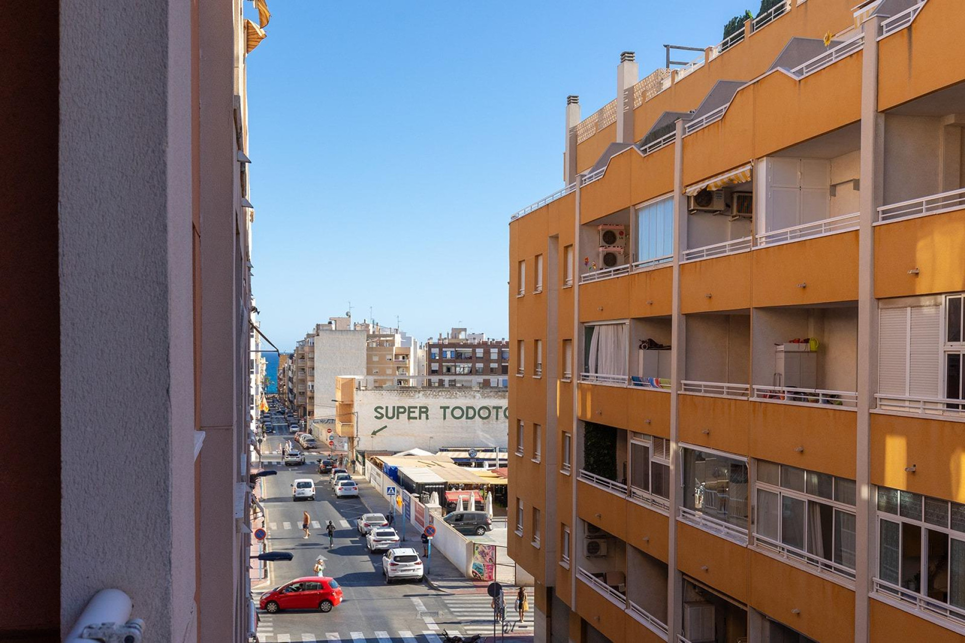 Resale - Apartment - Torrevieja - Estacion de autobuses