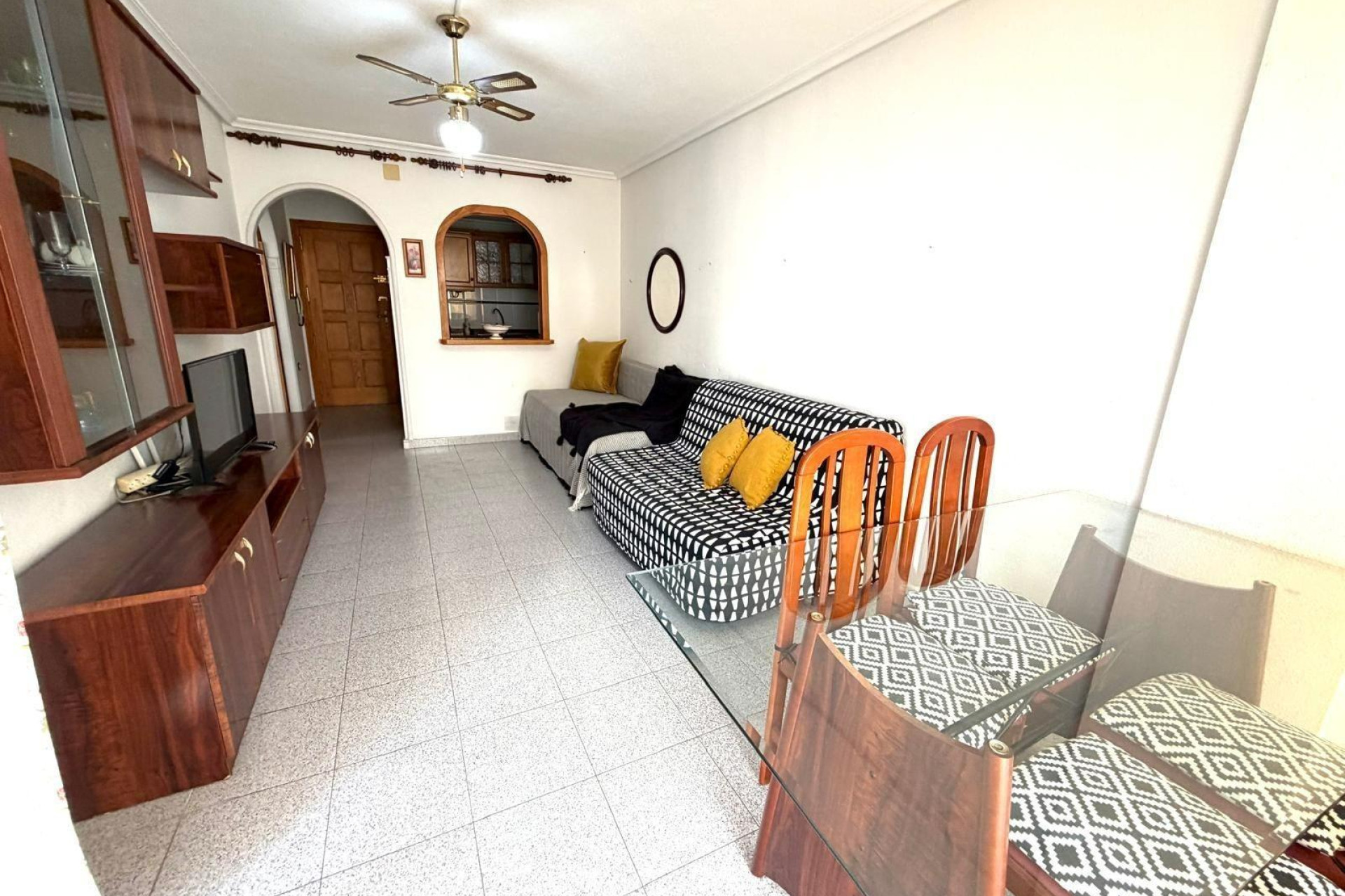 Resale - Apartment - Torrevieja - Estacion de autobuses