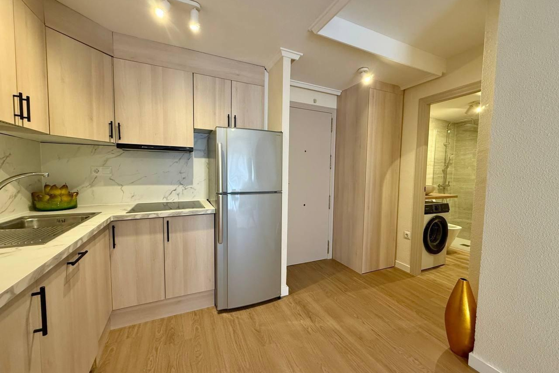 Resale - Apartment - Torrevieja - Estacion de autobuses