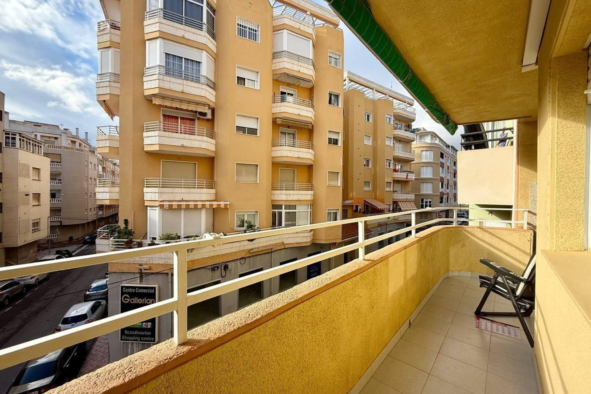 Resale - Apartment - Torrevieja - Estacion de autobuses