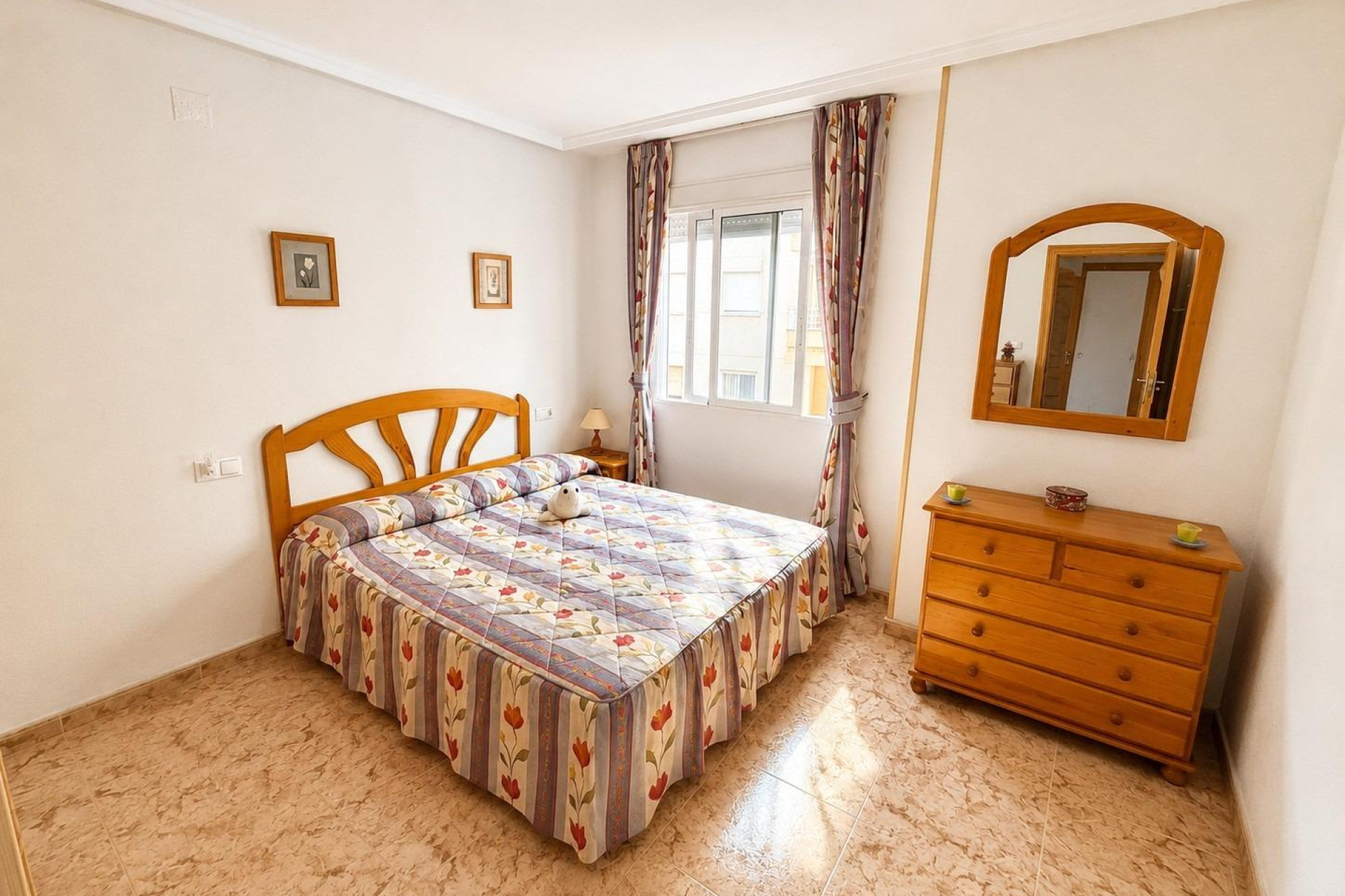 Resale - Apartment - Torrevieja - Estacion de autobuses