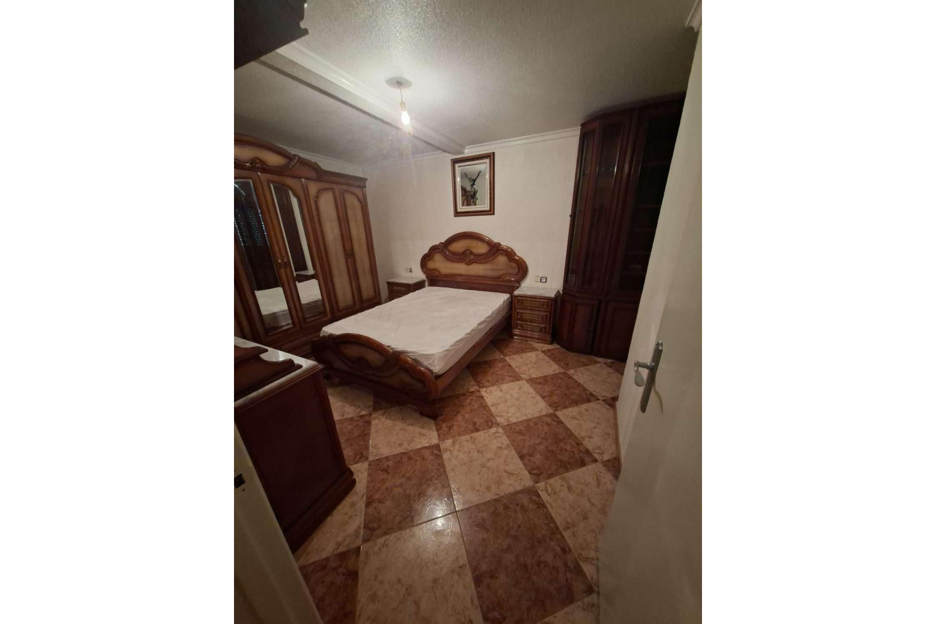 Resale - Apartment - Torrevieja - Estacion de autobuses