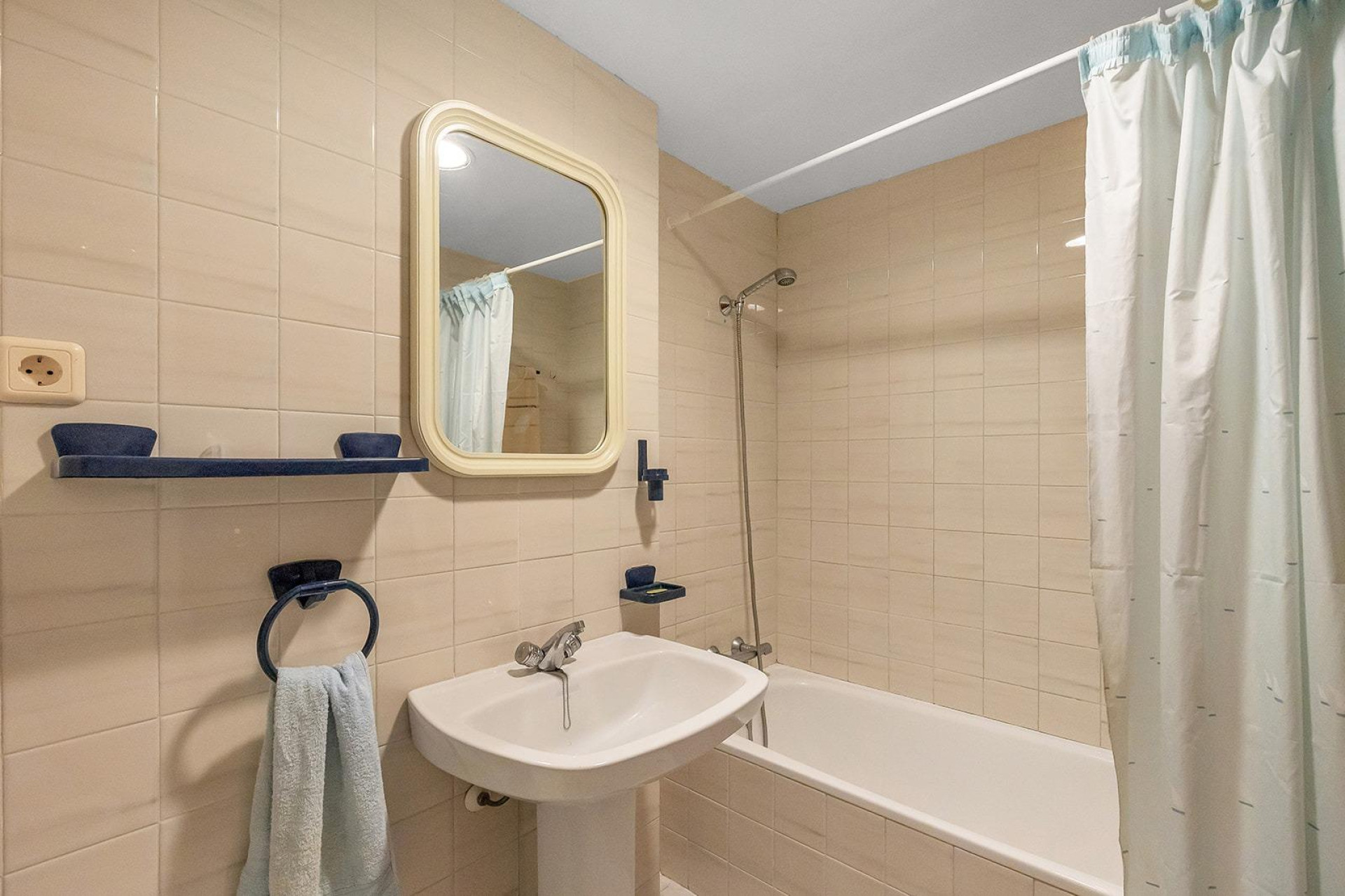 Resale - Apartment - Torrevieja - Estacion de autobuses