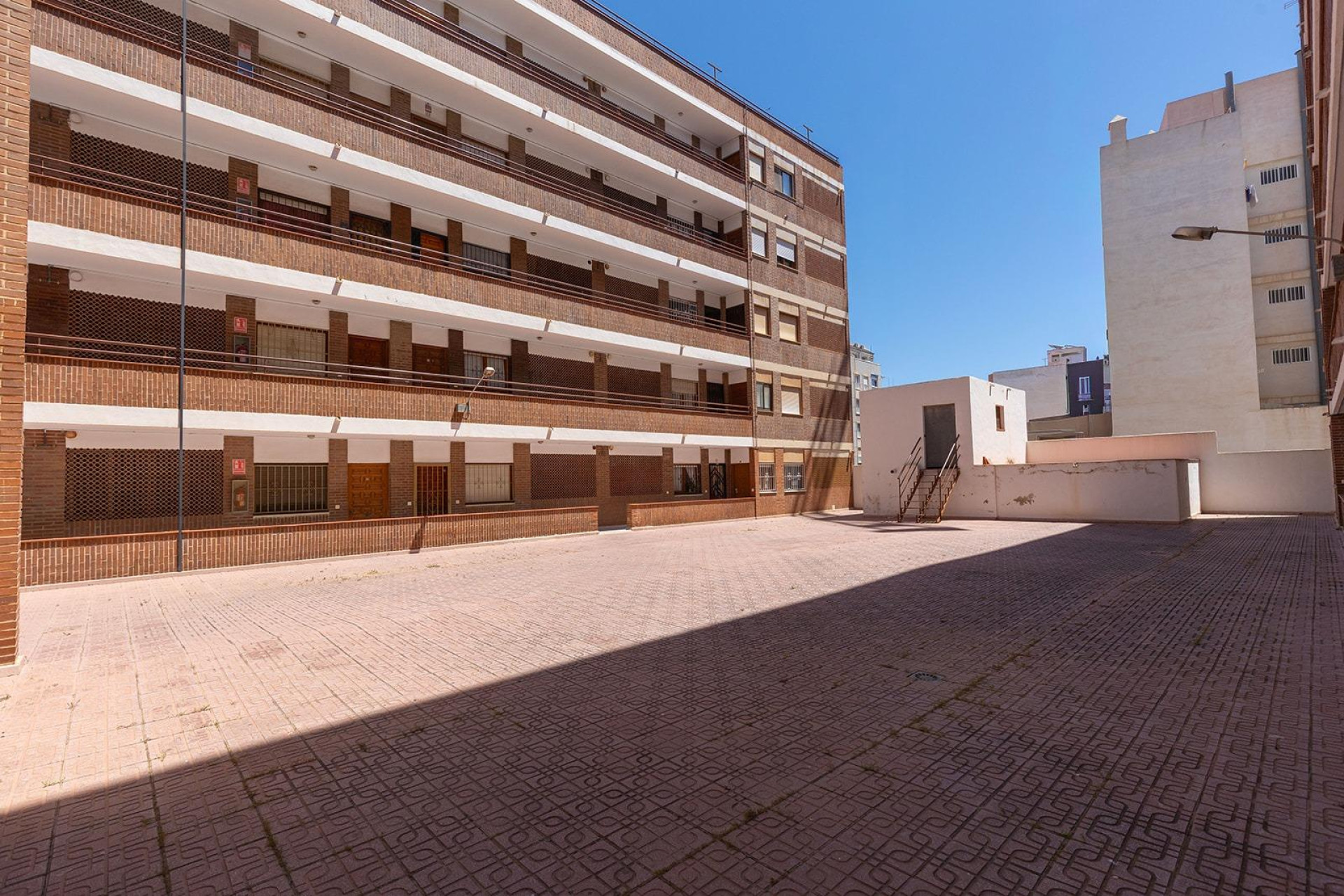 Resale - Apartment - Torrevieja - Estacion de autobuses