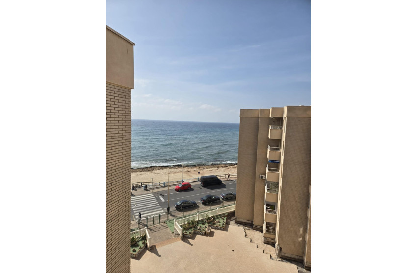 Resale - Apartment - Torrevieja - Estacion de autobuses
