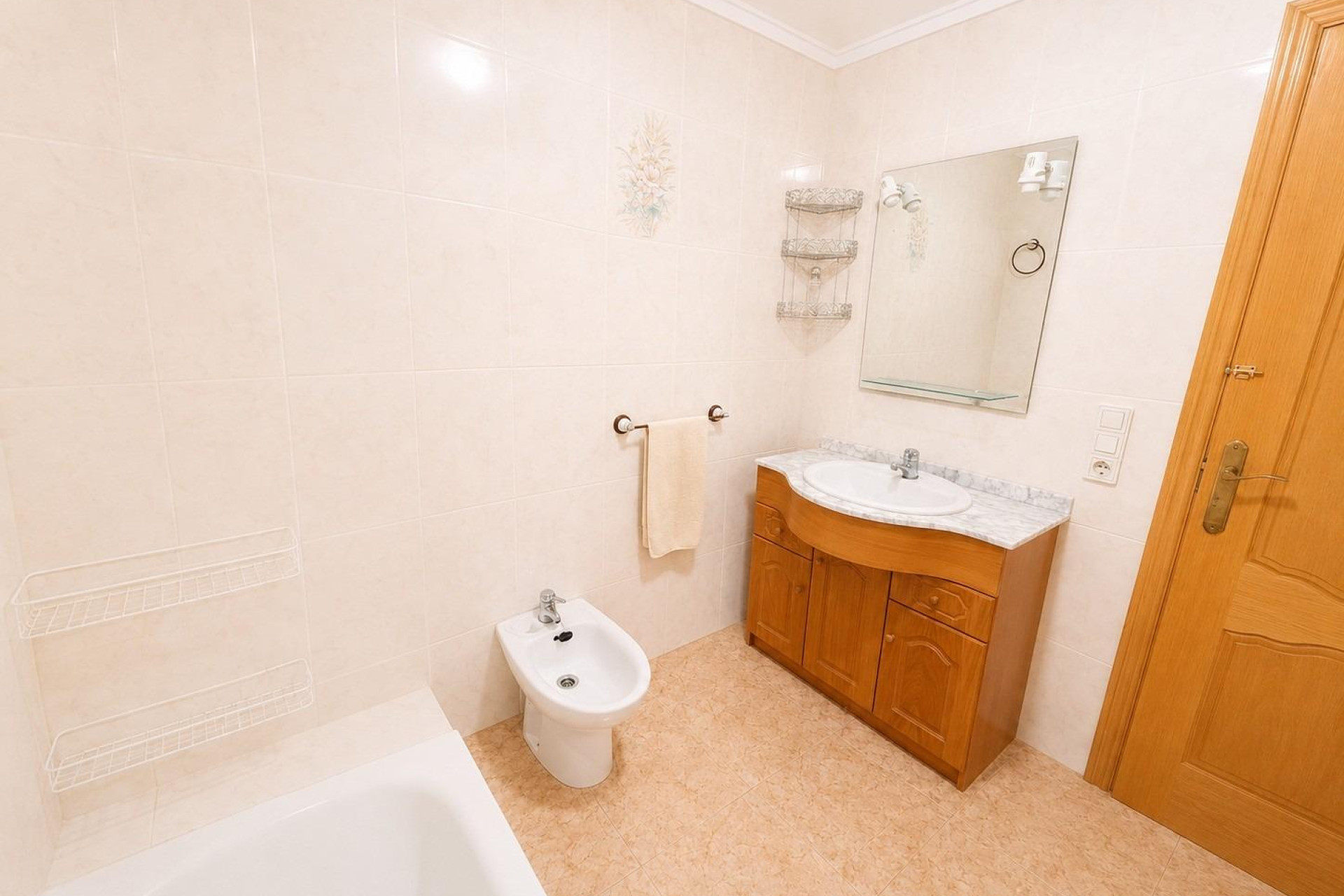 Resale - Apartment - Torrevieja - Estacion de autobuses