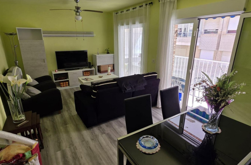 Resale - Apartment - Torrevieja - Estacion de autobuses