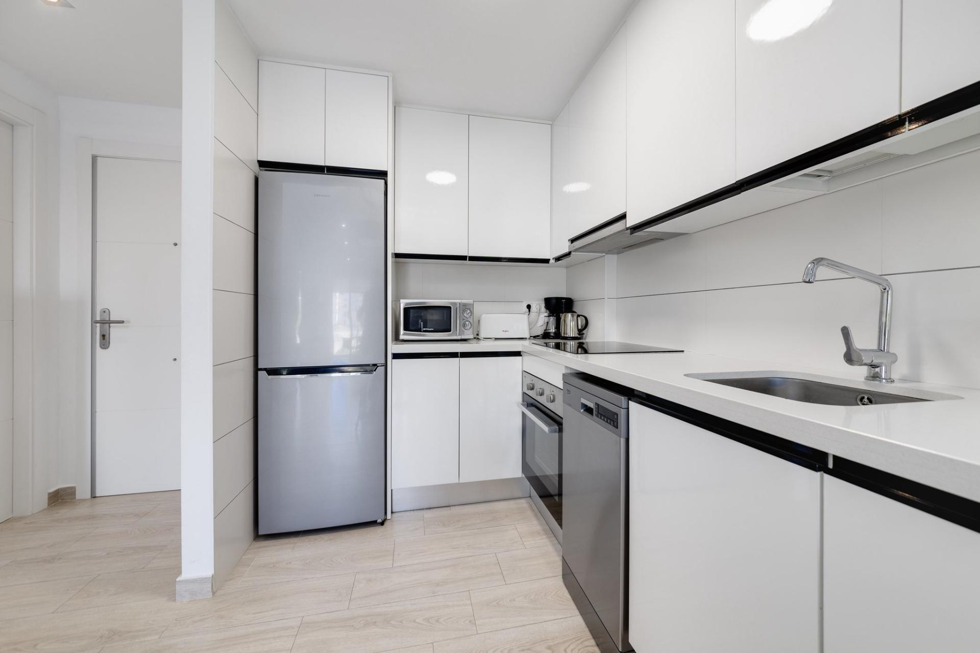 Resale - Apartment - Torrevieja - La Mata pueblo