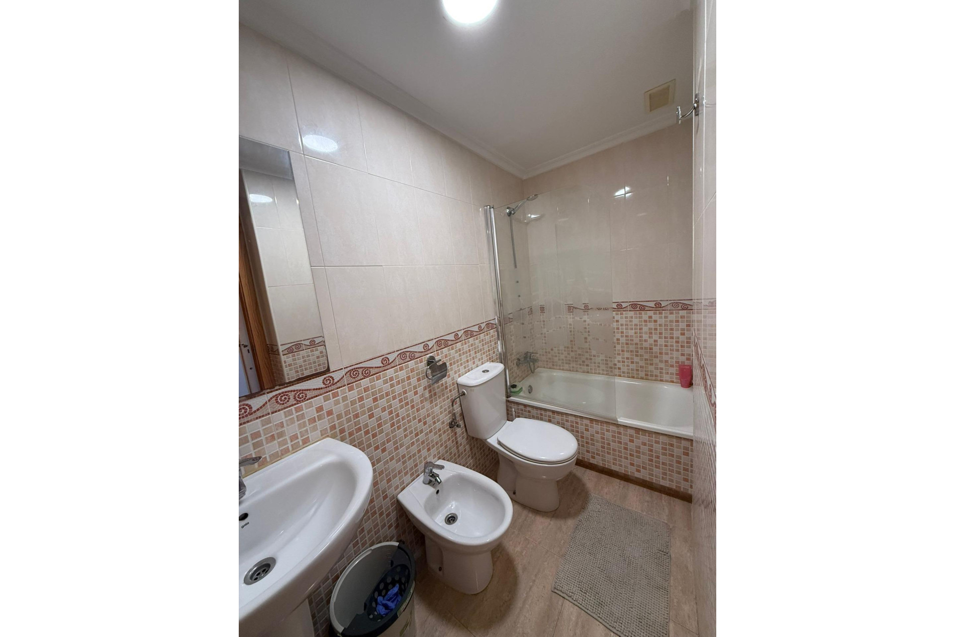 Resale - Apartment - Torrevieja - La Mata pueblo