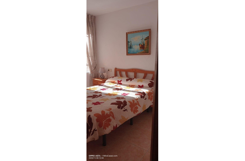 Resale - Apartment - Torrevieja - La Mata pueblo