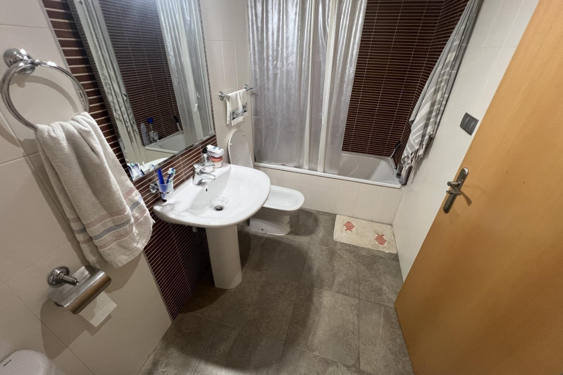 Resale - Apartment - Torrevieja - La Mata pueblo