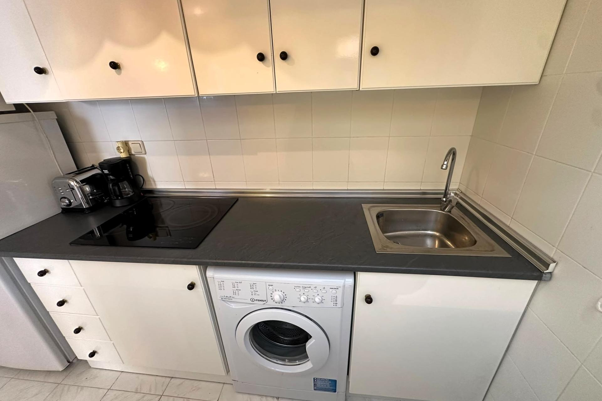 Resale - Apartment - Torrevieja - La Mata pueblo