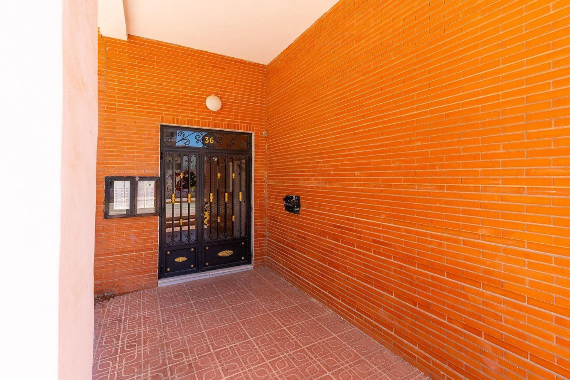 Resale - Apartment - Torrevieja - La Mata pueblo