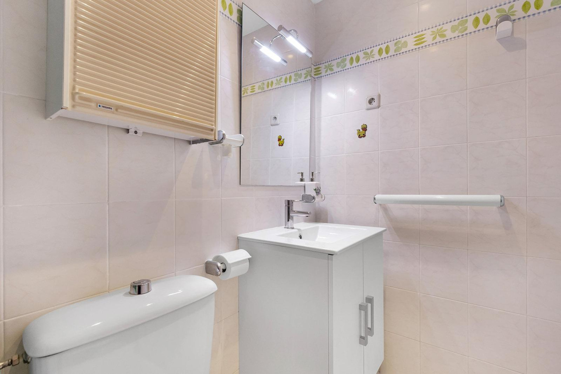 Resale - Apartment - Torrevieja - La Mata pueblo