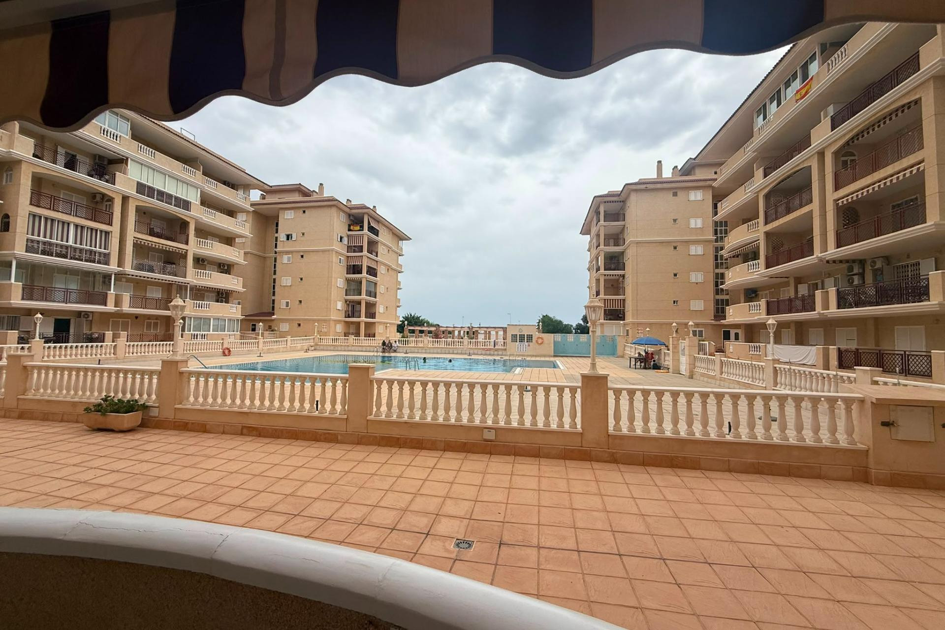 Resale - Apartment - Torrevieja - La Mata pueblo