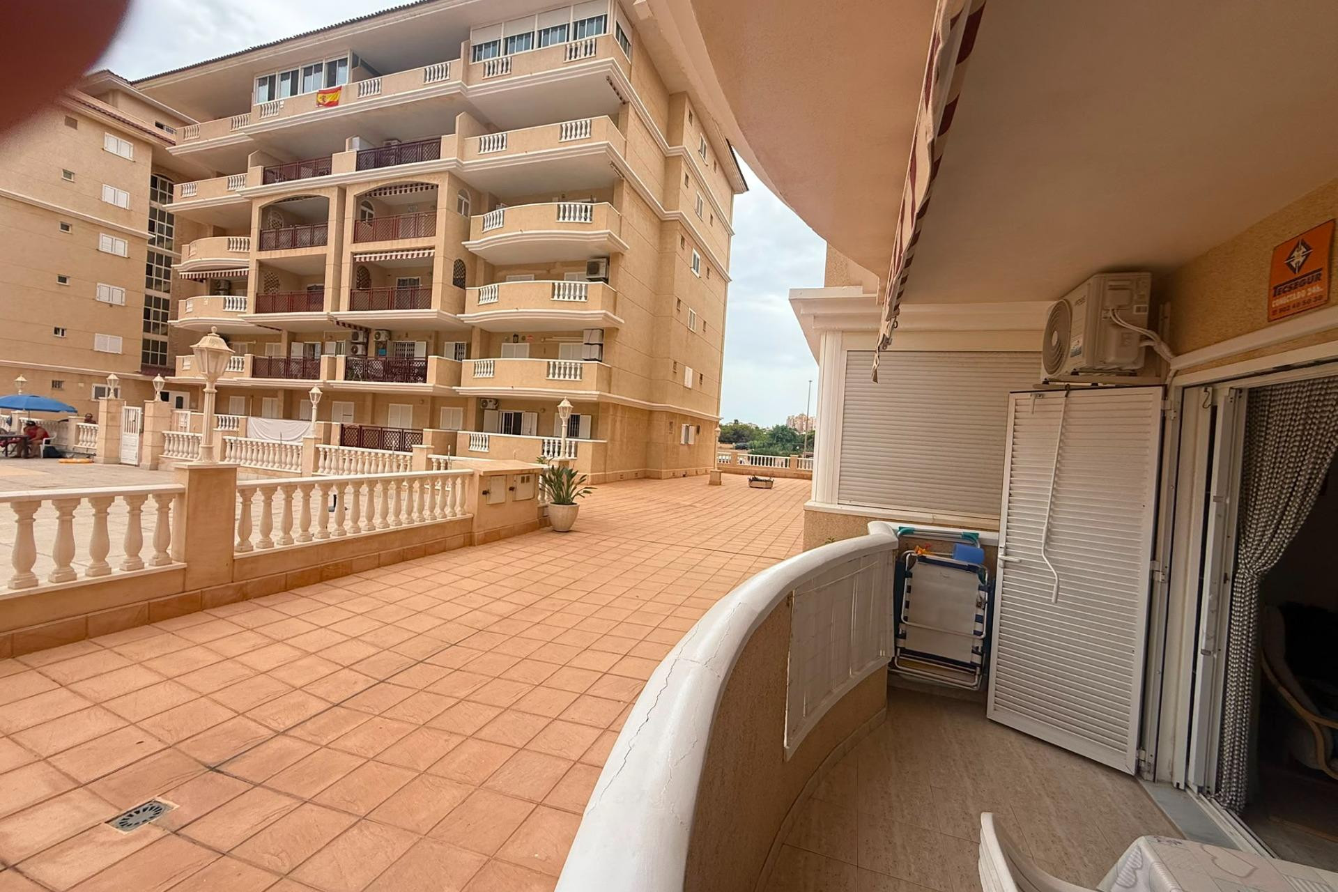 Resale - Apartment - Torrevieja - La Mata pueblo