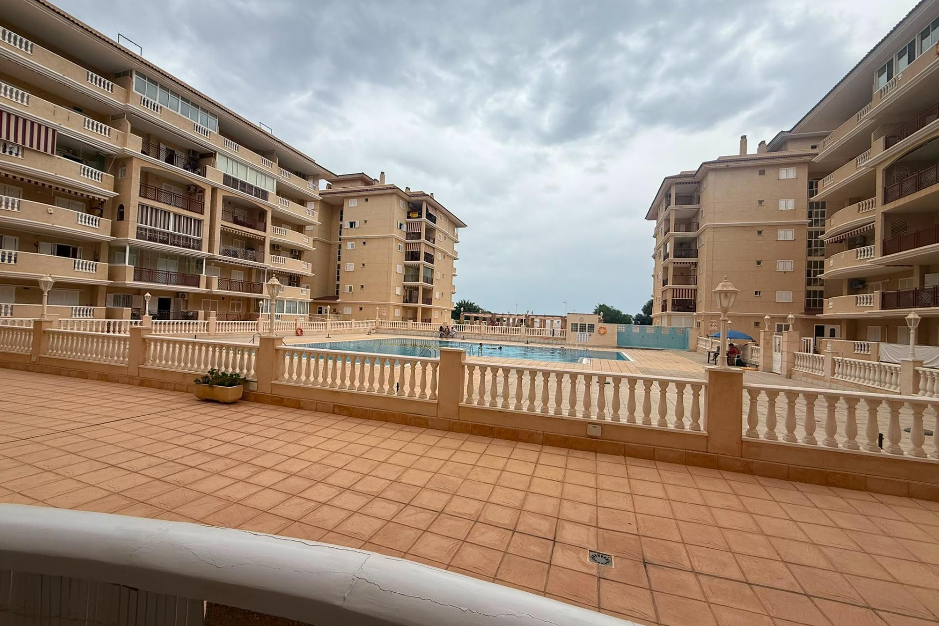 Resale - Apartment - Torrevieja - La Mata pueblo