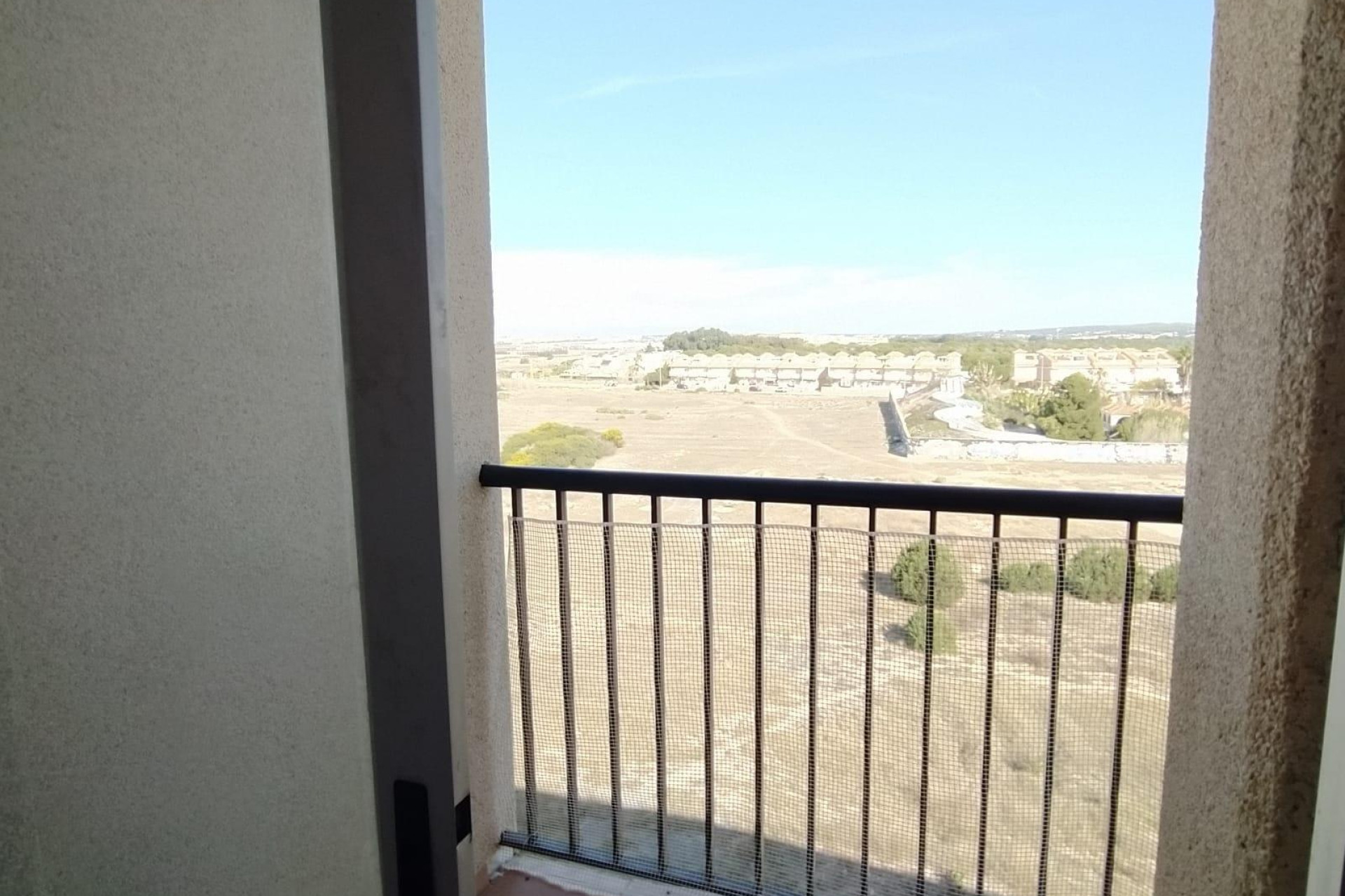 Resale - Apartment - Torrevieja - La Mata