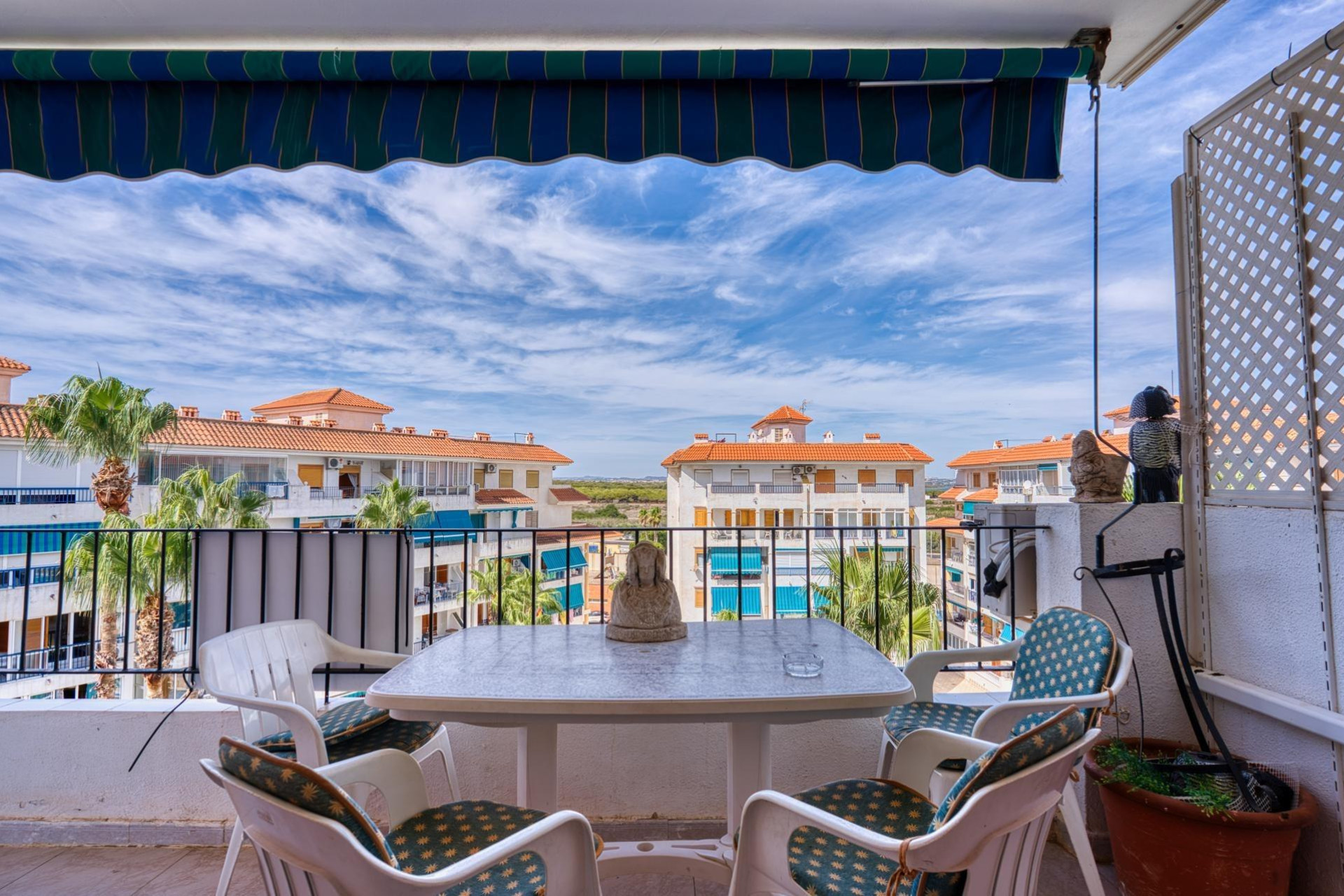 Resale - Apartment - Torrevieja - La Mata