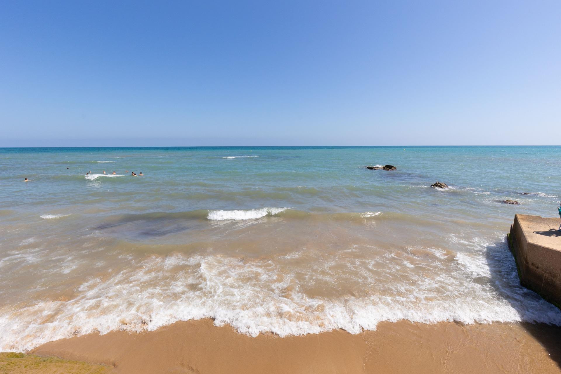 Resale - Apartment - Torrevieja - La Mata