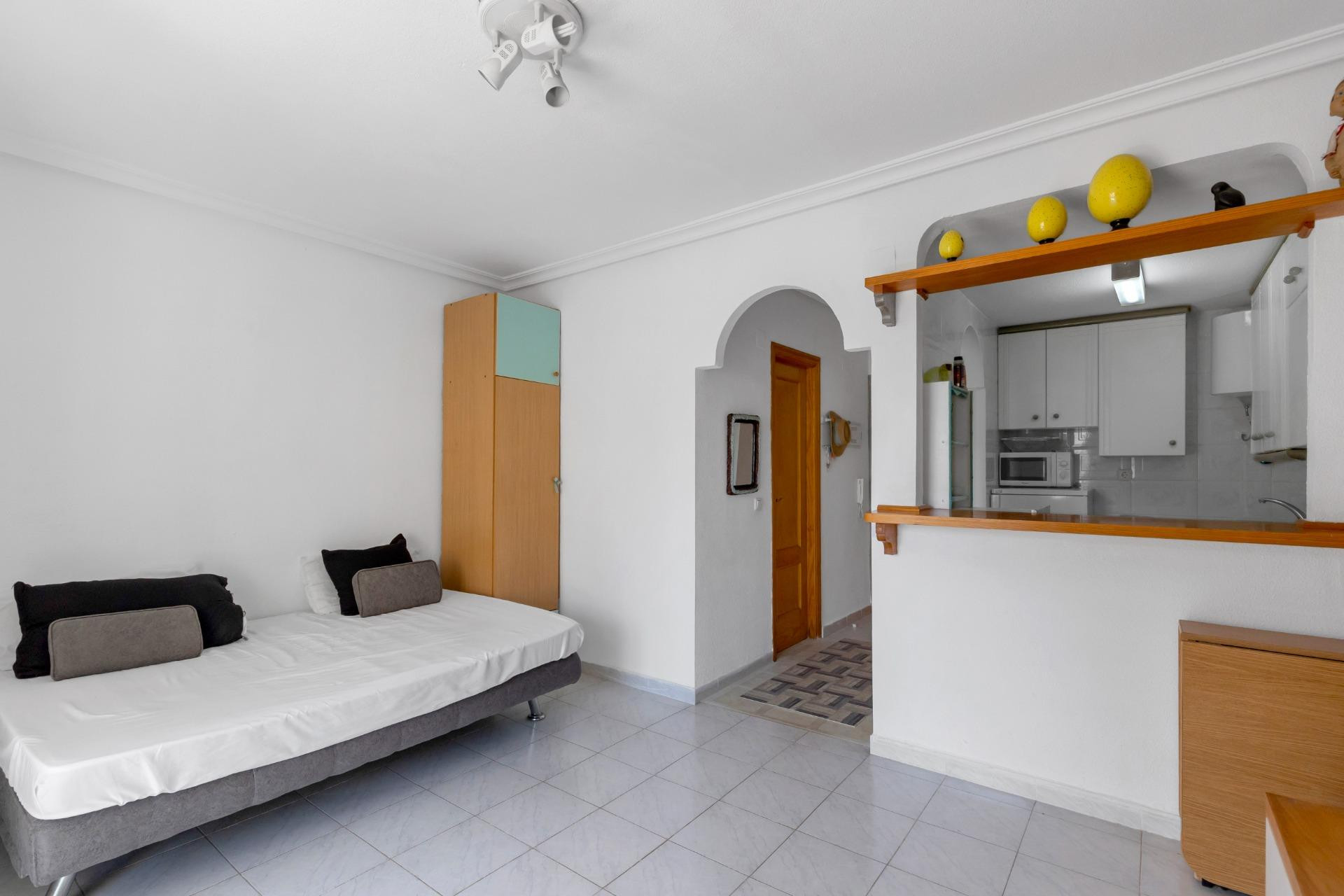 Resale - Apartment - Torrevieja - La Mata