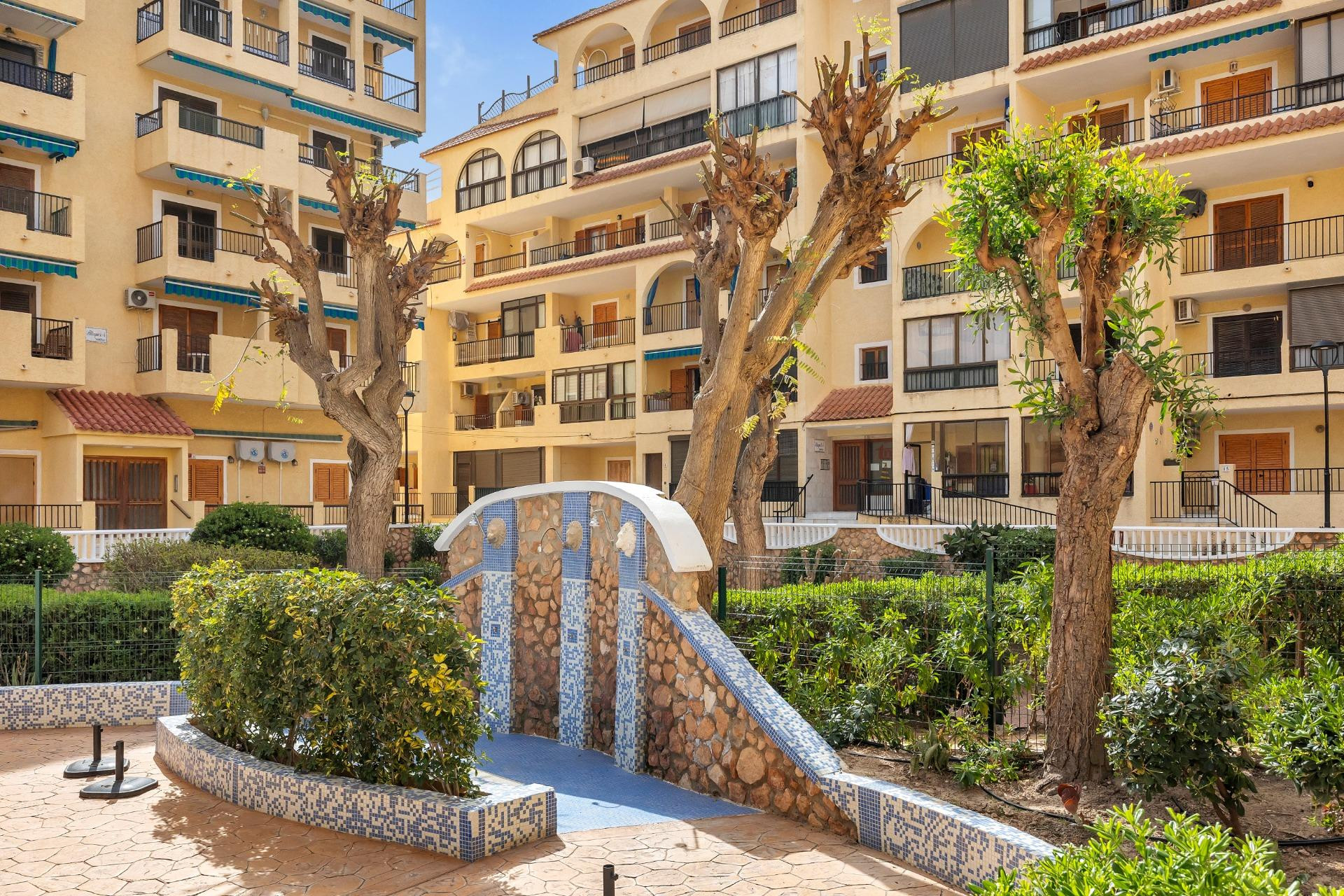 Resale - Apartment - Torrevieja - La Mata