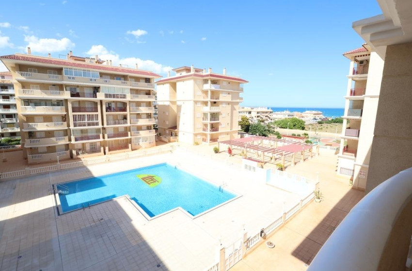 Resale - Apartment - Torrevieja - La Mata