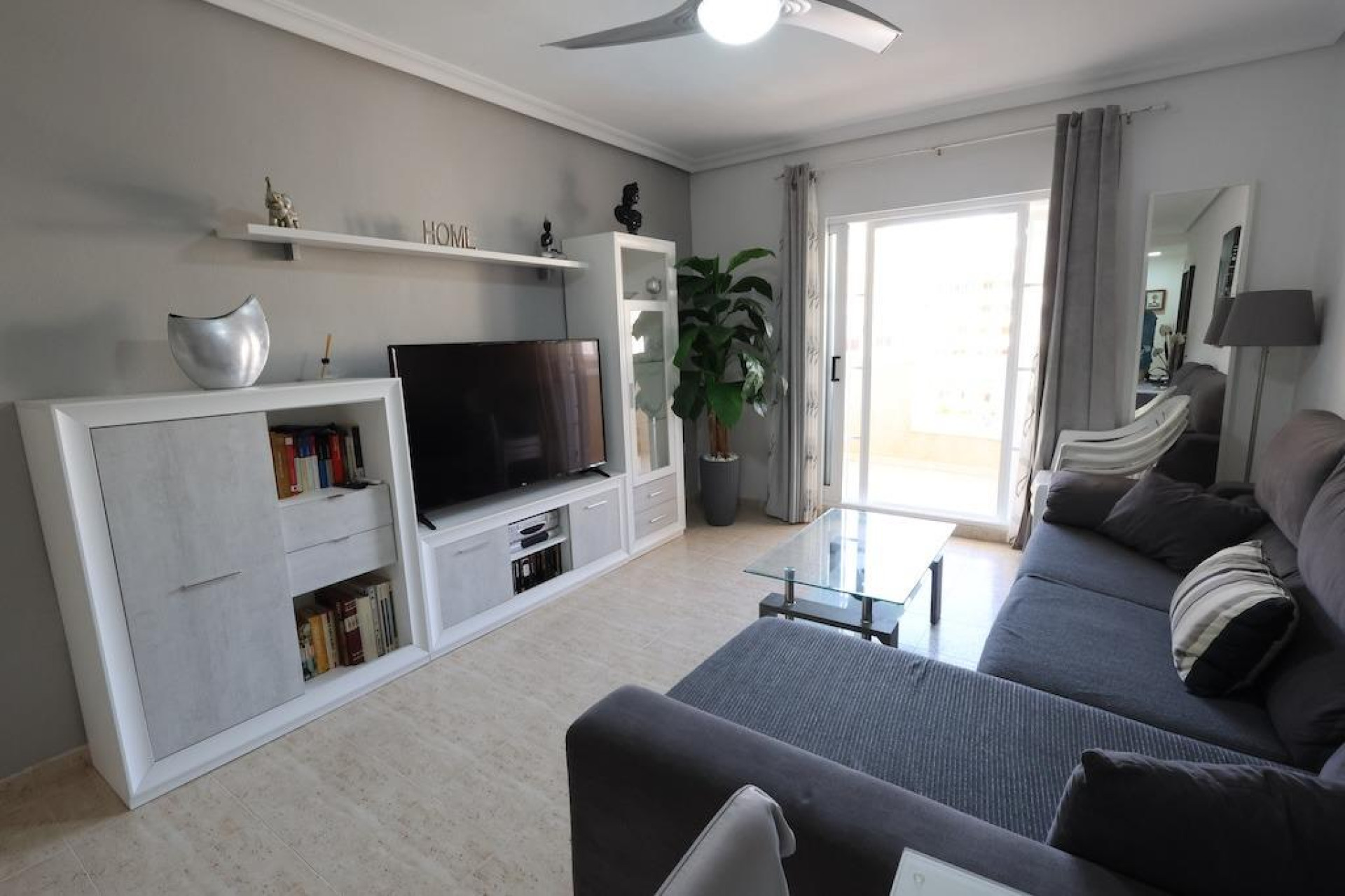 Resale - Apartment - Torrevieja - La Mata