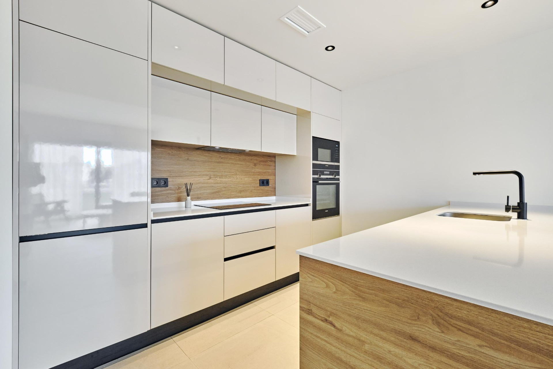 Resale - Apartment - Torrevieja - La Veleta