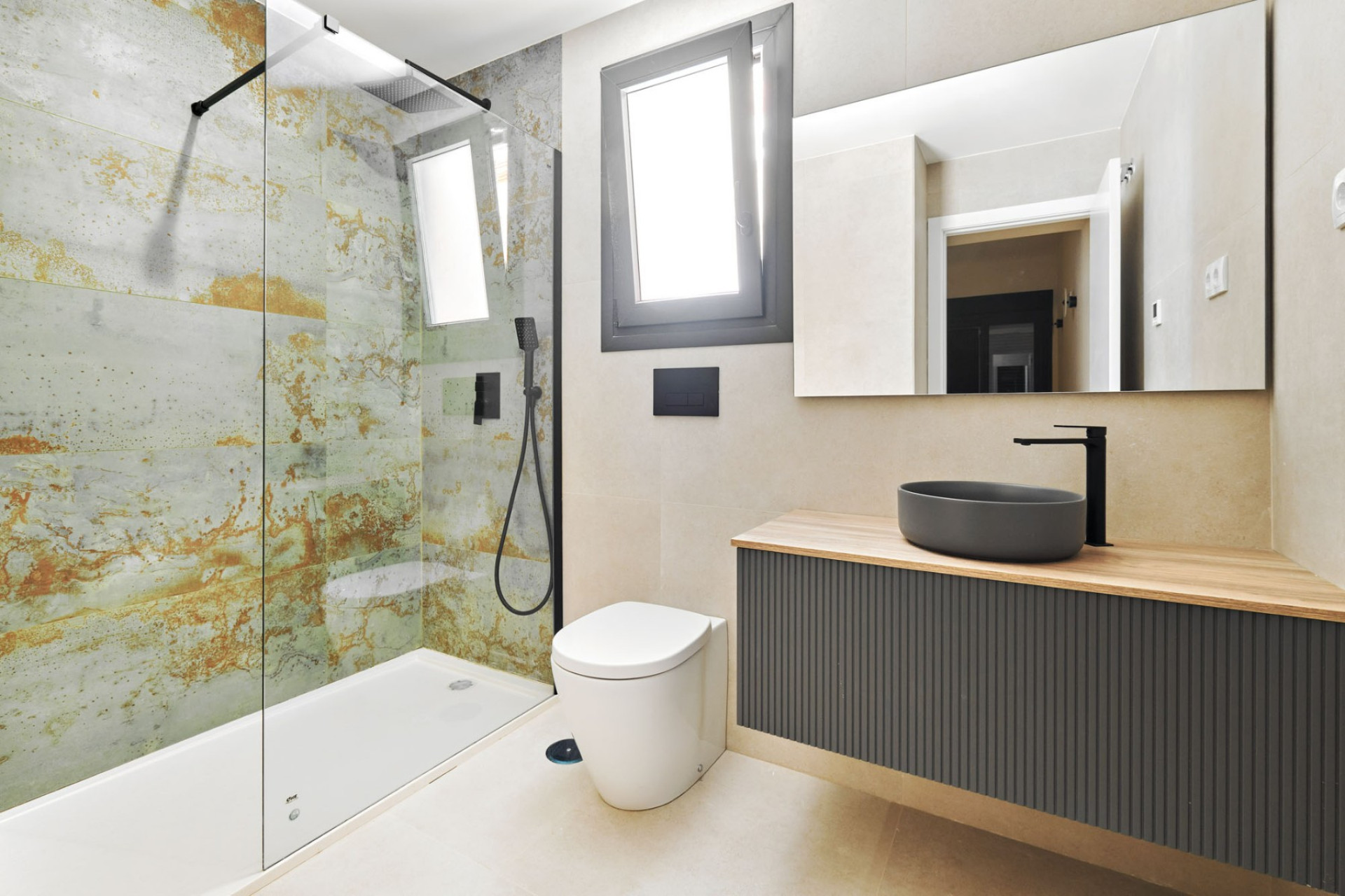 Resale - Apartment - Torrevieja - La Veleta