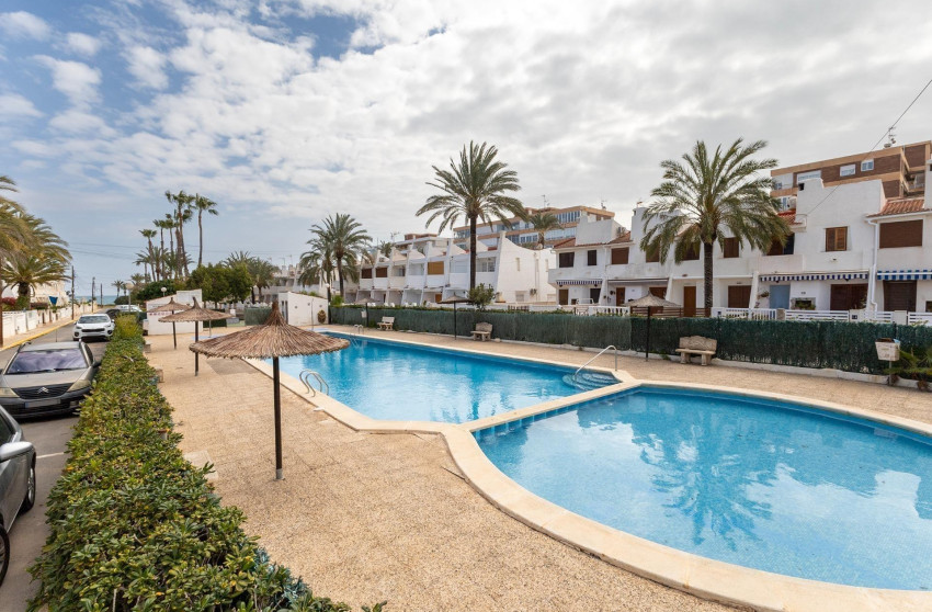 Resale - Apartment - Torrevieja - La veleta