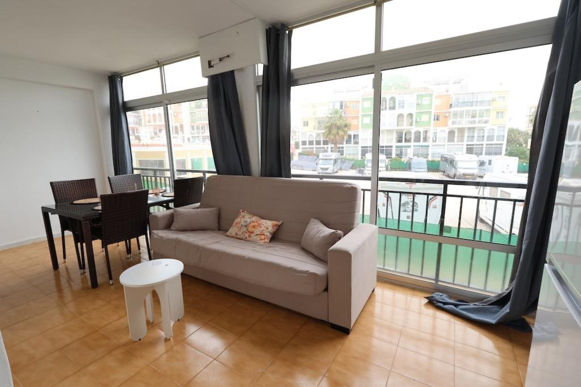 Resale - Apartment - Torrevieja - La veleta
