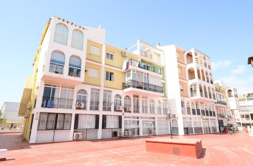 Resale - Apartment - Torrevieja - La veleta