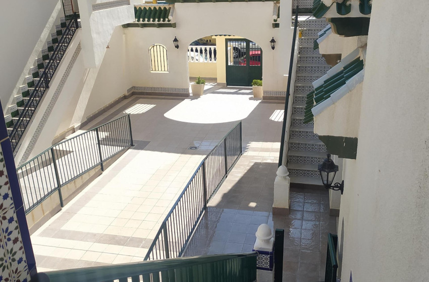 Resale - Apartment - Torrevieja - Los Europeos