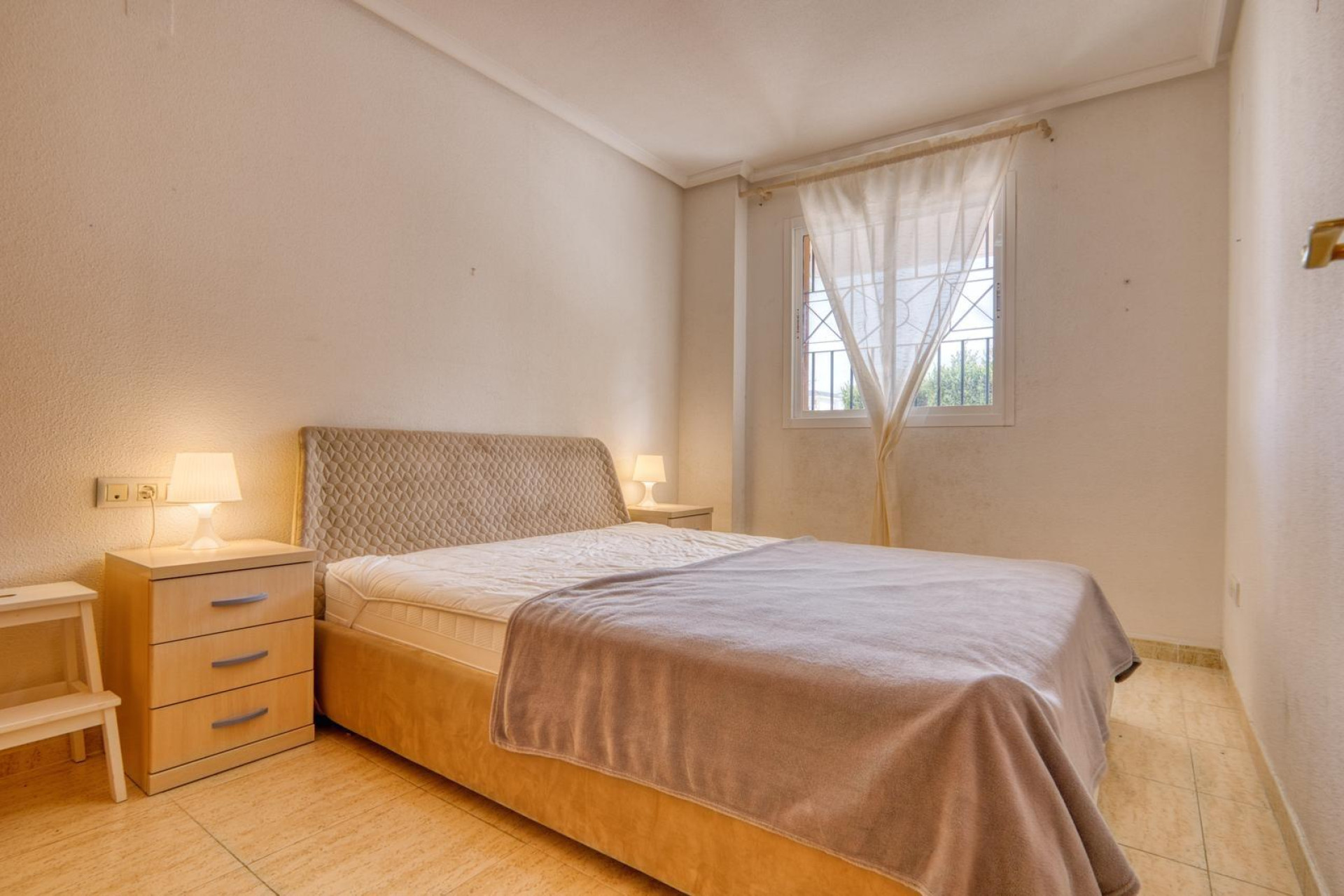 Resale - Apartment - Torrevieja - Los Europeos