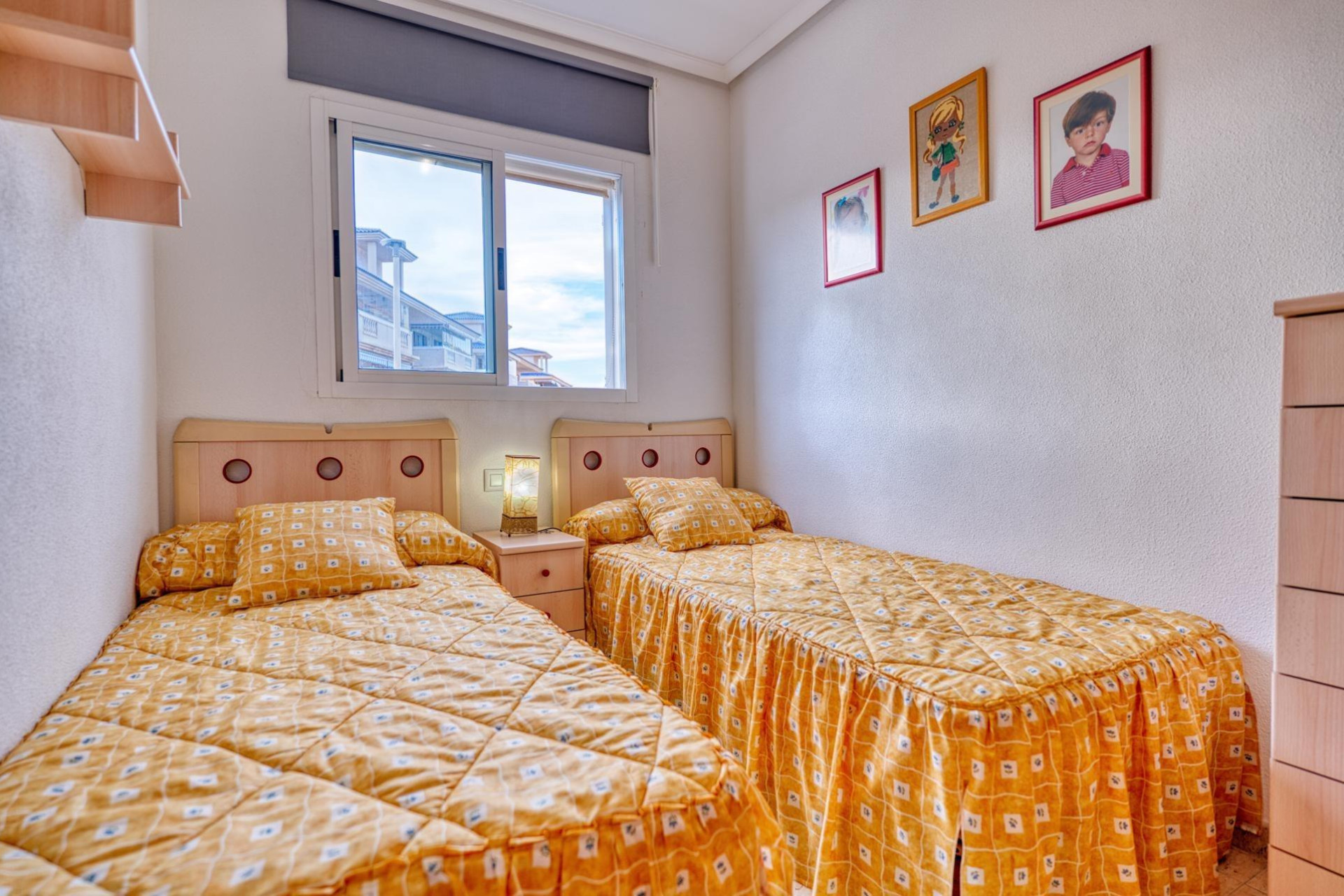 Resale - Apartment - Torrevieja - Los Europeos