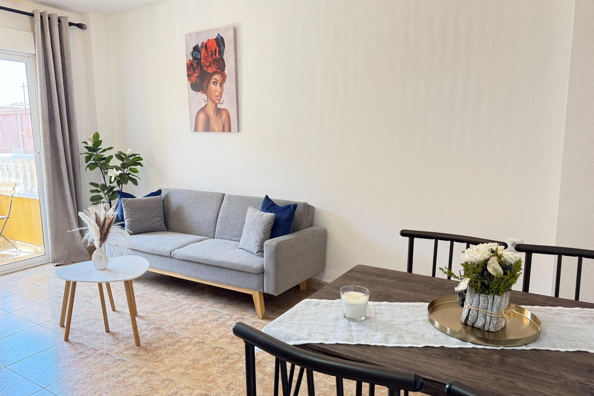 Resale - Apartment - Torrevieja - Los Europeos