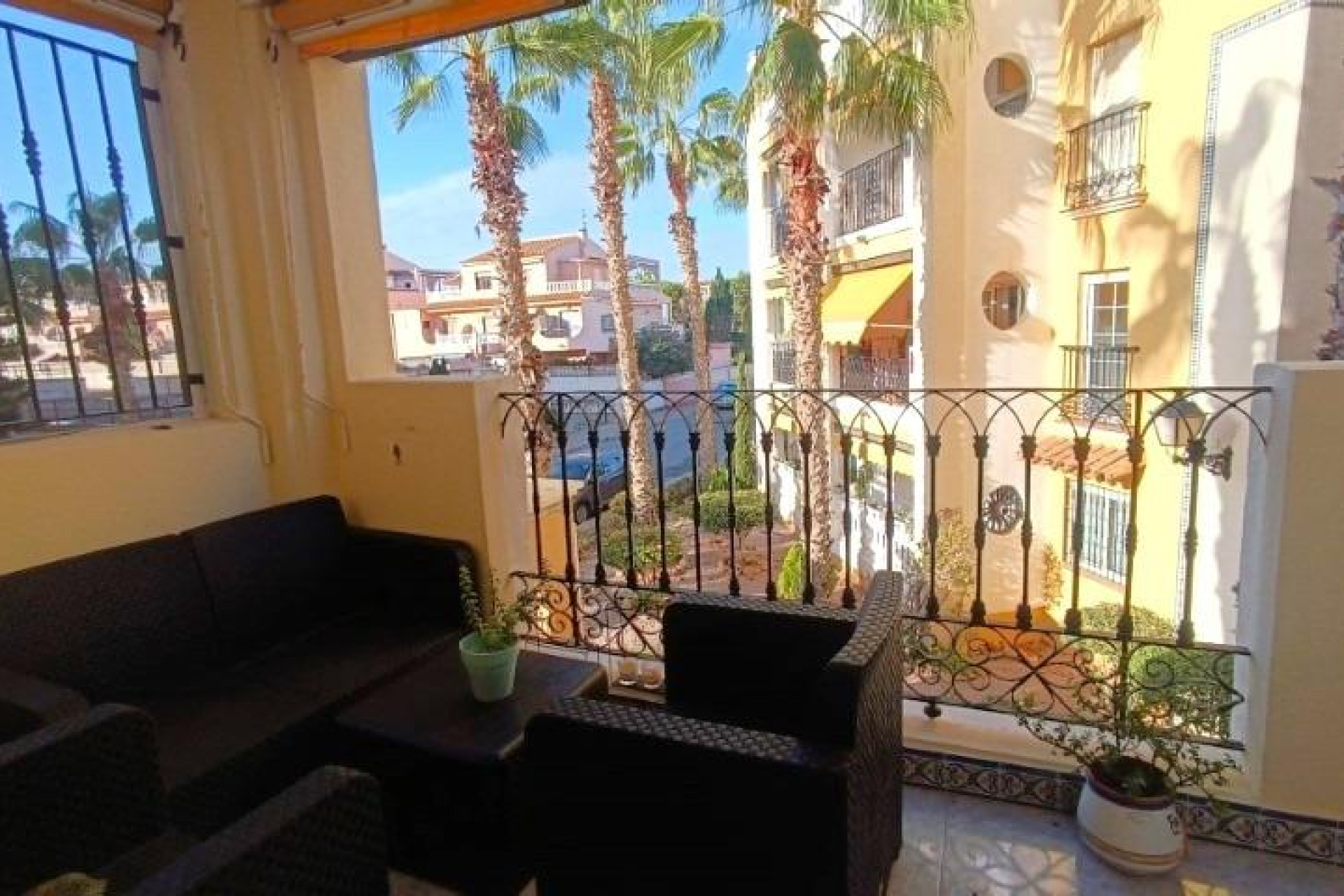 Resale - Apartment - Torrevieja - Los Frutales